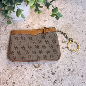 Dooney & Bourke DB Brown Monogram Canvas Wallet Change Purse Keychain Leather